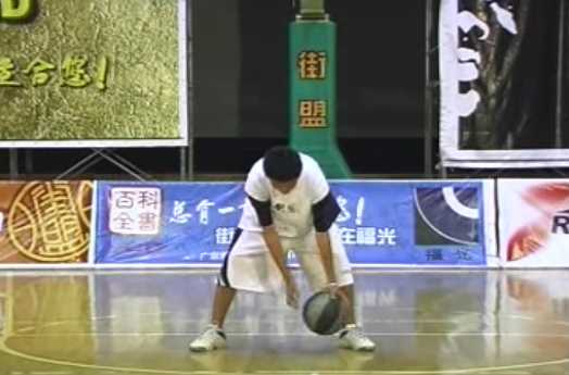 街头篮球全套教程：从基础到高级招式详解插图